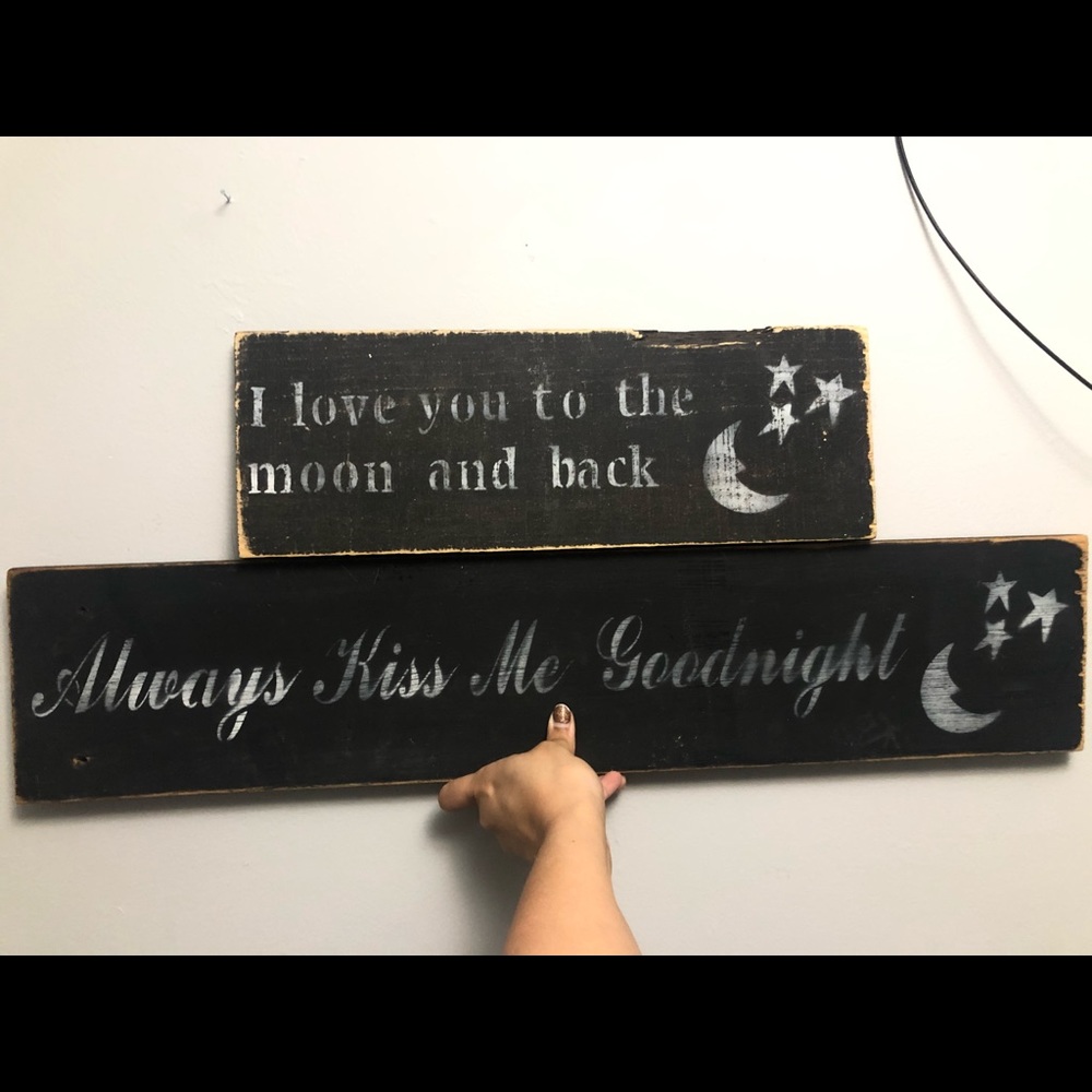 Primitive signs
